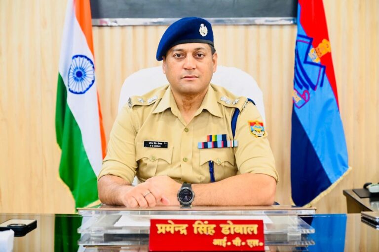कप्तान-डोबाल-की-अग्रेसिव-लीडरशिप-में-हरिद्वार-पुलिस-की-बड़ी.jpg