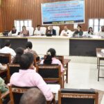 निर्वाचन-आयोग-की-टीम-ने-बीएलओ-व-बीएलओ-सुपरवाइजरों-को.jpg