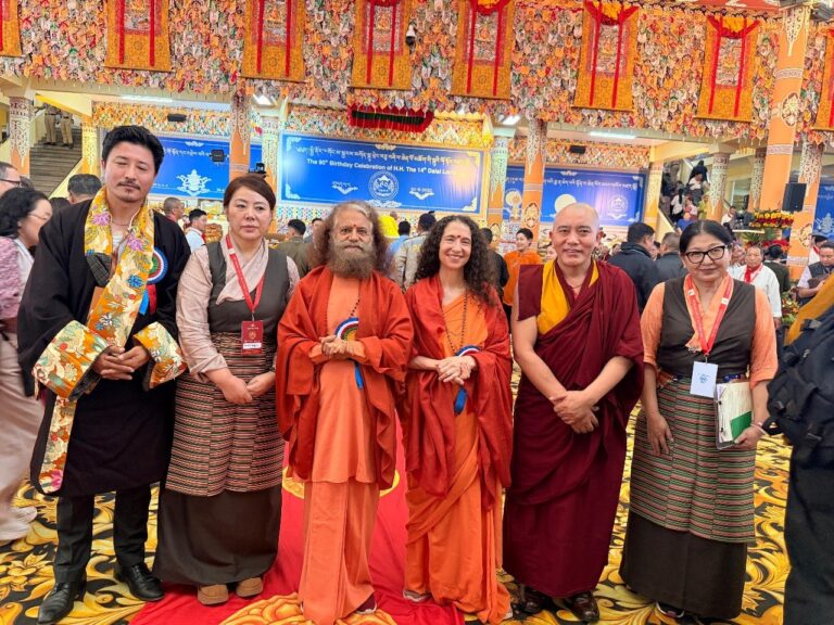 पूज्य-दलाई-लामा-जी-के-90वें-जन्मदिवस-पर-मैक्लॉडगंज-में.jpg