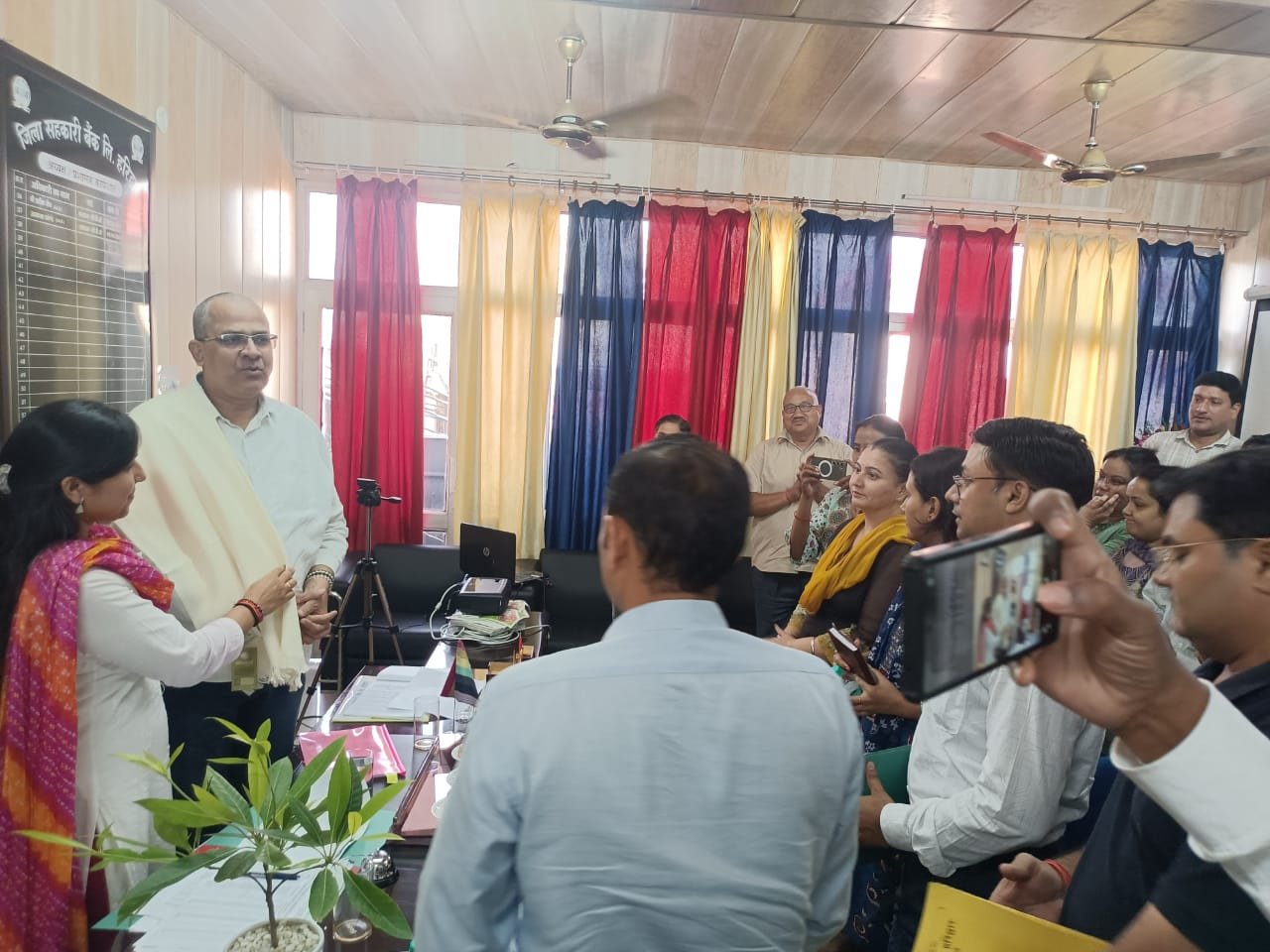 सहकारिता-मंत्री-डॉ-धन-सिंह-रावत-के-निर्देश-पर-जिला.jpg