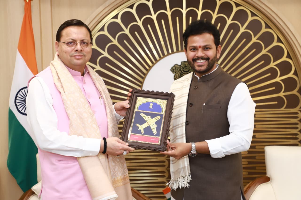 मुख्यमंत्री-ने-केंद्रीय-नागरिक-उड्डयन-मंत्री-से-उत्तराखण्ड-में-हवाई.jpg