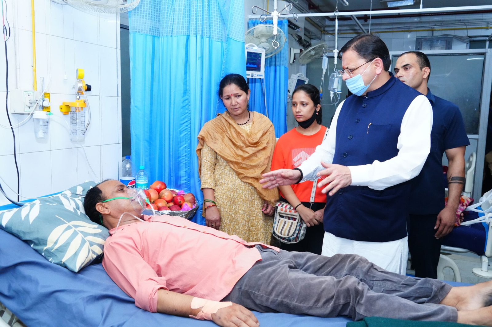मुख्यमंत्री-श्री-पुष्कर-सिंह-धामी-ने-दून-अस्पताल-में-भर्ती.jpg