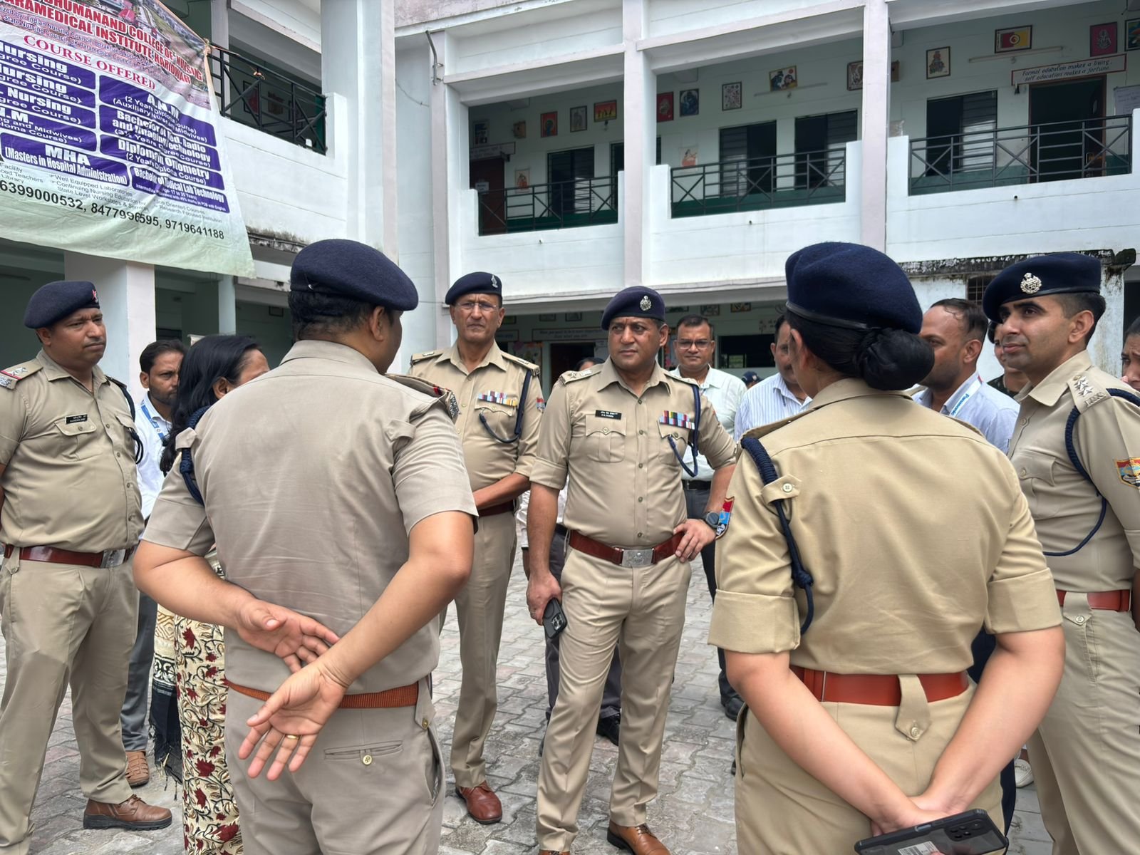 हरिद्वार-कप्तान-की-पहल-पर-पुलिस-मॉडल-स्कूल-में-लगाया.jpg