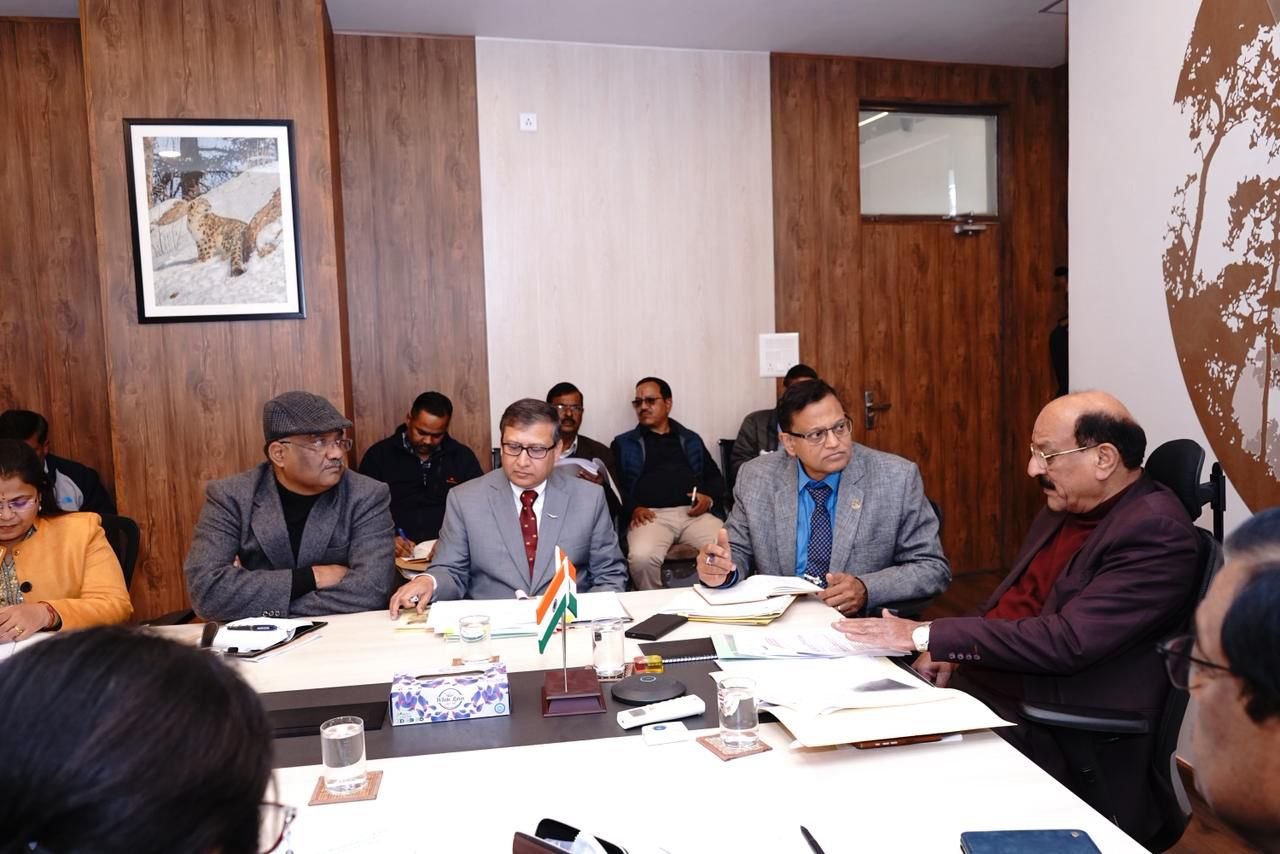 मंत्री-श्री-सुबोध-उनियाल-जी-की-अध्यक्षता-में-वन-विभाग.jpg
