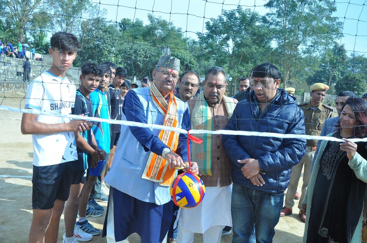 सांसद-डा-नरेश-बंसल-के-सौजन्य-से-आयोजित-सासंद-खेल.jpg