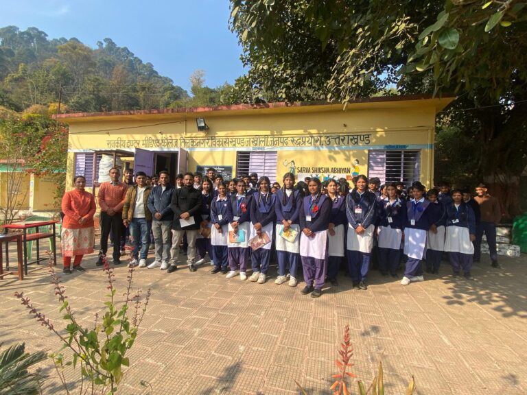 जनपद-रुद्रप्रयाग-के-इंटर-कॉलेजों-में-चल-रहा-सीयूईटी-प्रवेश.jpg