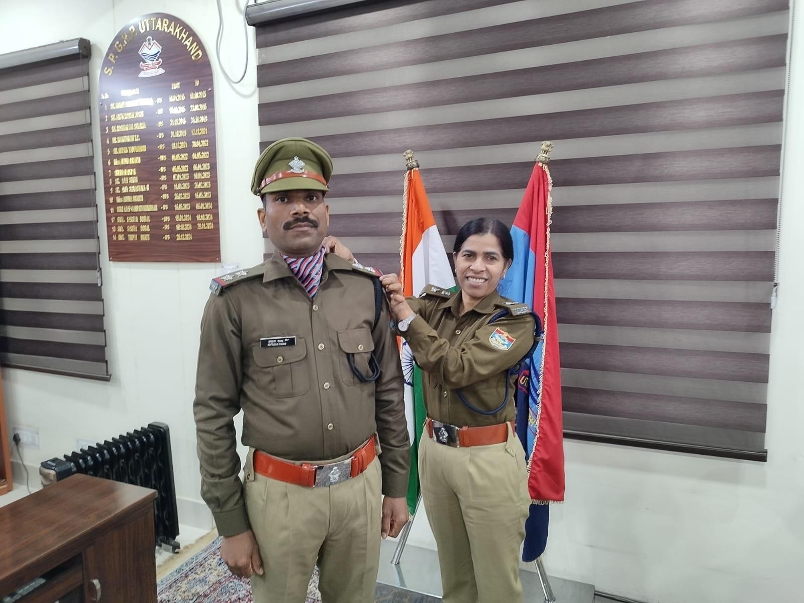 जीआरपी-उत्तराखण्ड-से-02-हेड-कांस्टेबल-बने-अपर-उप-निरीक्षक.jpg