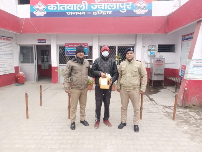 नशा-तस्करों-के-विरुद्ध-हरिद्वार-पुलिस-की-कार्रवाई-लगातार-जारी.jpg