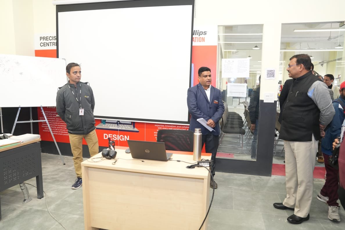 सेंटर-ऑफ़-एक्सीलेंस-में-प्रदेश-के-सभी-औद्योगिक-प्रशिक्षण-संस्थानों.jpg