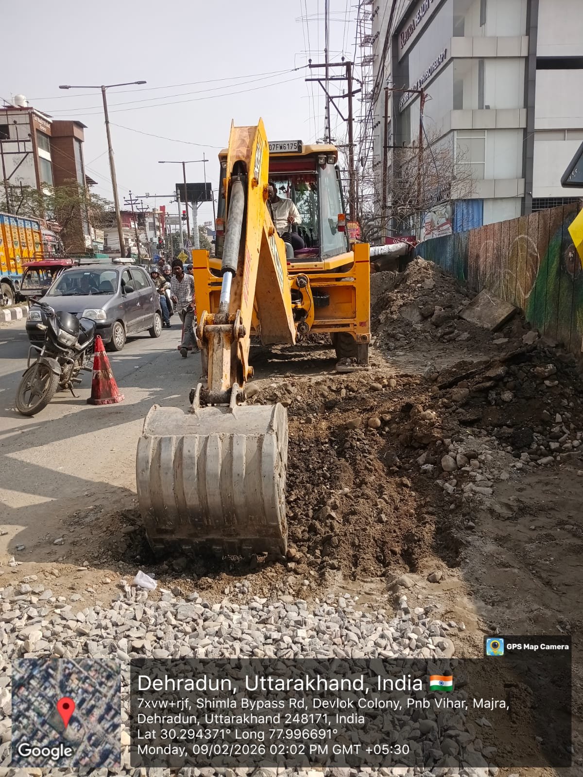 जिला-प्रशासन-की-सख्ताई-पर-शिमला-बायपास-पर-सड़क-निर्माण.jpg
