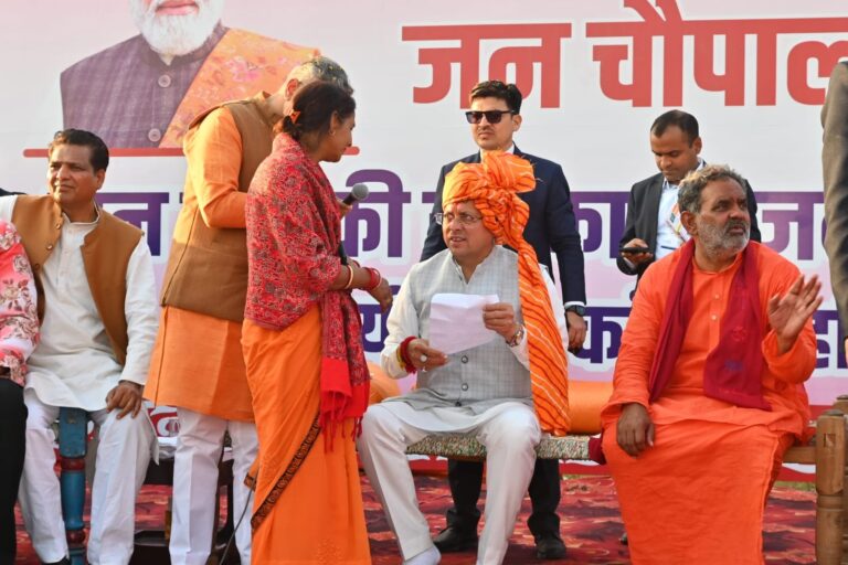 सीएम-धामी-हरिद्वार-में-एक्शन-मोड-में-–-चौपाल-में.jpg