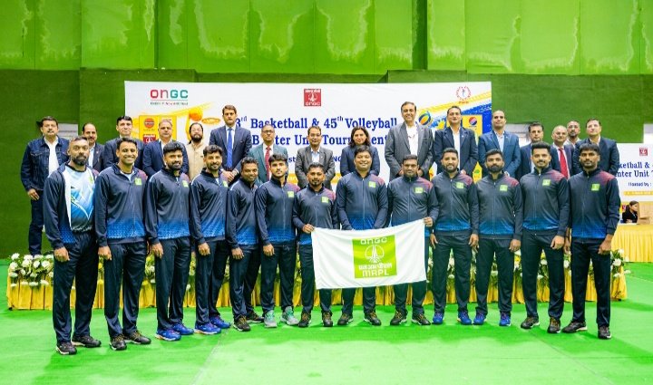 बास्केटबाल-एवं-वालीबॉल-चैम्पियनशिप-के-लिए-मुकाबला-शुरू.jpg
